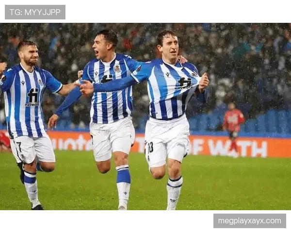 费耶诺德战术解析：团队协作驱动攻防效率持续提升