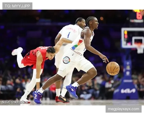 西蒙斯突破传球提升76人回合效率明显拉开与控卫对手差距