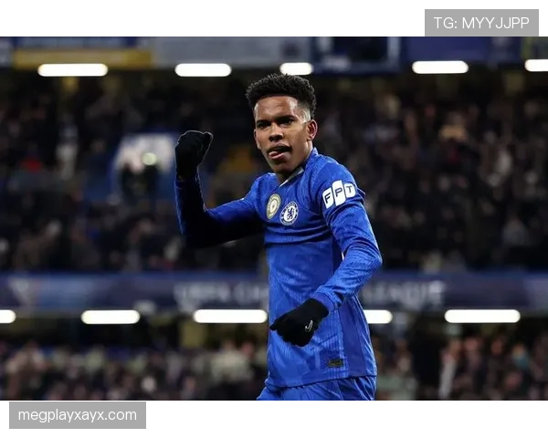 巴萨战术坚持背景下效率问题显现，阶段性表现受限对赛季走势形成制约